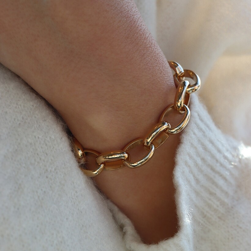Le bracelet plaqué or Romane
