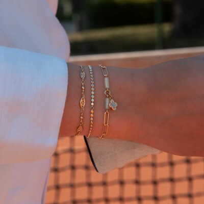 bracelet trombone pendentif trefle et pierre naturelle Aimée