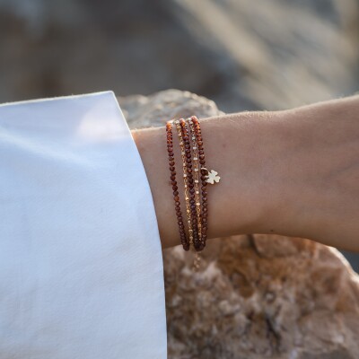 Le bracelet en pierres naturelles Thirza Grenat
