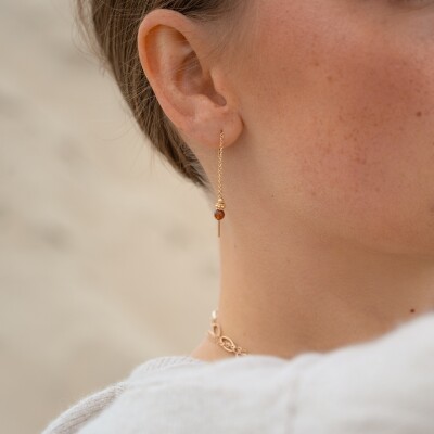 Les boucles d'oreilles Azade