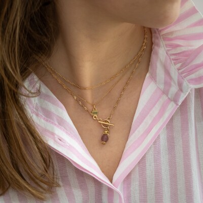 Le collier en plaqué or coeur et pierre rose Ninon