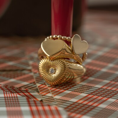 La bague coeur à graver en plaqué or Laura