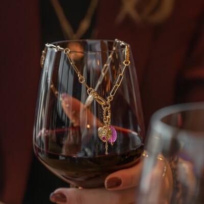 Le collier Salomé Rose