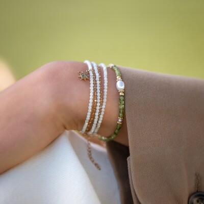Bracelet Thirza multi-tour en nacre et pendentif étoile