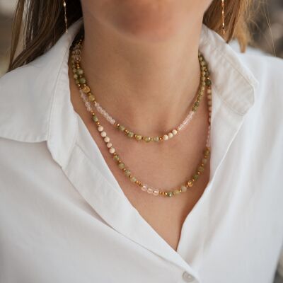 Le collier sautoir Seala vert en pierres naturelles