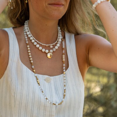Le collier sautoir Seala blanc