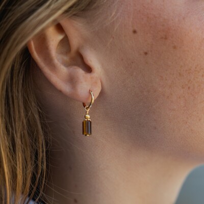 Les boucles d'oreilles créole oeil de tigre Vick marron