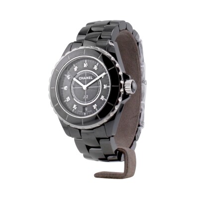Chanel J12 38mm