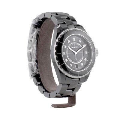 Chanel J12 38mm