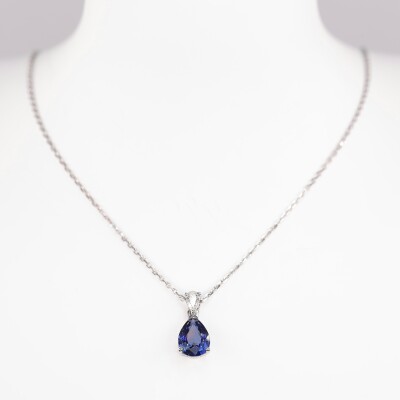 Collier Absolu or blanc, saphir & diamants