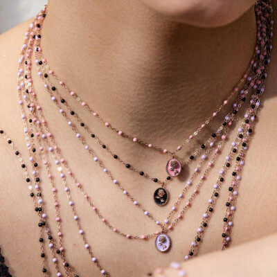 Collier Gigi Clozeau Classique en or rose et résine fushia, 42cm