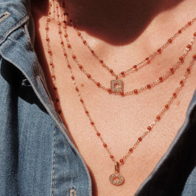Collier Gigi Clozeau Classique en or rose et résine fauve, 42cm