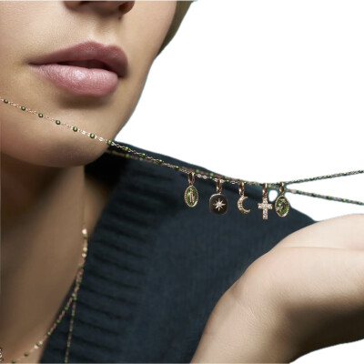 Pendentif Gigi Clozeau Croix en or rose et diamants