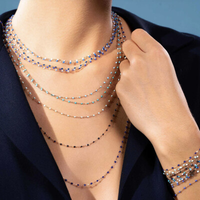 Collier Gigi Clozeau Classique en or rose et résine bleu de prusse, 42cm