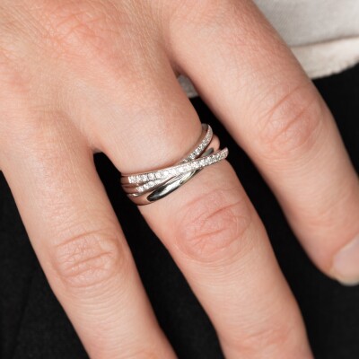 Bague or blanc & diamants  