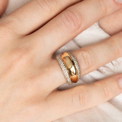Bague en or rose et diamants bruns