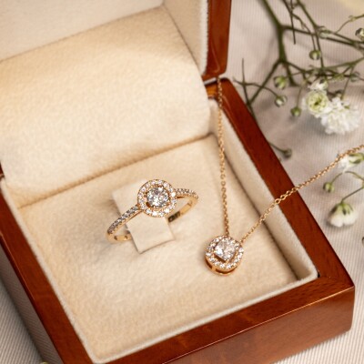 Pendentif sur chaîne Évidence or rose & diamants