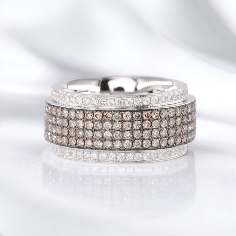 Bague ruban or blanc anneau de centre serti diamants bruns entourage diamants blanc