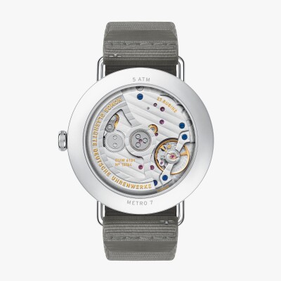 Montre Nomos Metro Neomatik 41