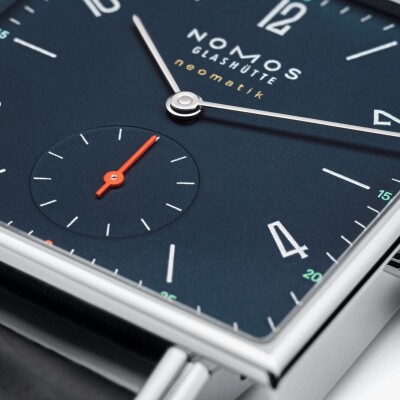 Montre Nomos Tetra Neomatik 39 Bleu Nuit