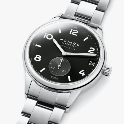 Montre Nomos Club Sport neomatik 42mm date black