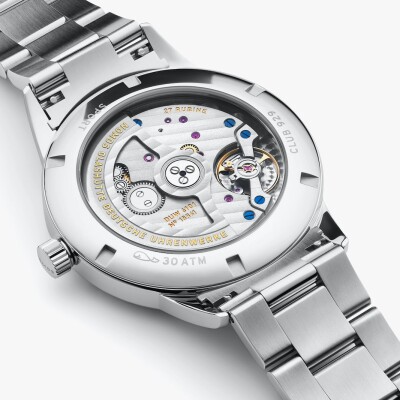 Montre Nomos Club Sport neomatik 42mm date black