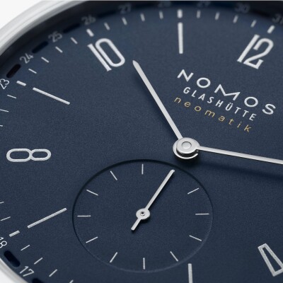 Montre Nomos Tangente Neomatik 41