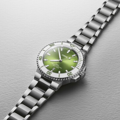Montre Oris Aquis Date Watermelon Summer Edition Verte