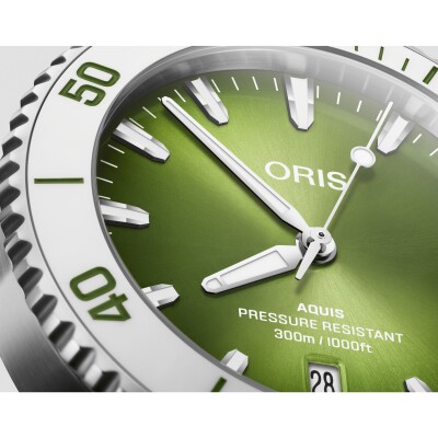 Montre Oris Aquis Date Watermelon Summer Edition Verte
