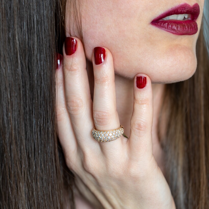 Bague jonc en or rose pavée de diamants