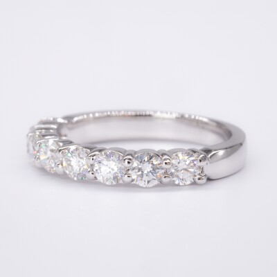 Alliance Moderne demi-tour or blanc & diamants 1.36ct