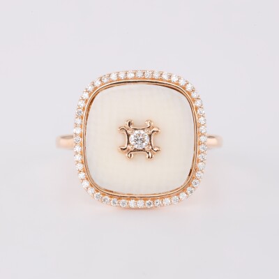 Bague "Lucy" or rose, os de mammouth et diamants brillant