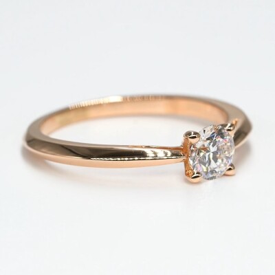 Solitaire Vénus or rose & diamant