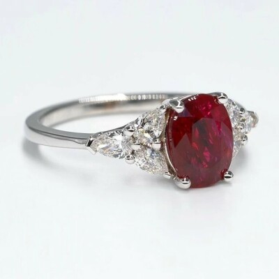 Bague Olympe or blanc, rubis & diamants 