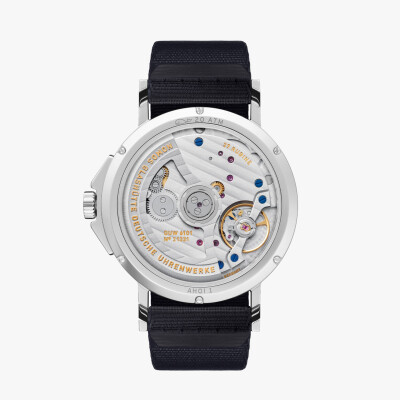 Montre Nomos Ahoi Neomatik 38 Date Ciel
