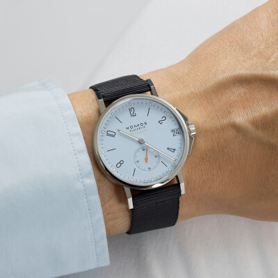 Montre Nomos Ahoi Neomatik 38 Date Ciel