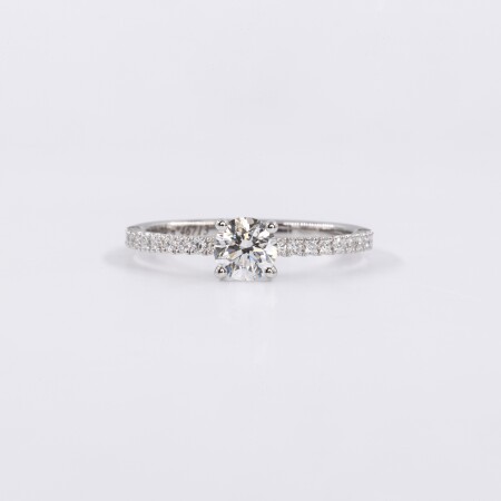 Bague solitaire or blanc diamant brillant 0.50CT certifié et diamants sur 1/2 corps de bague