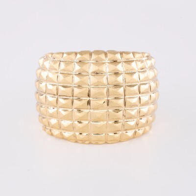Bague jonc or jaune motif tapissier