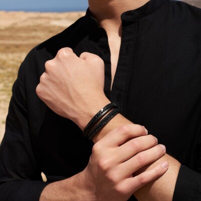Bracelet Akillis bangle Capture Me en titane dlc noir semi pavé de diamants noirs