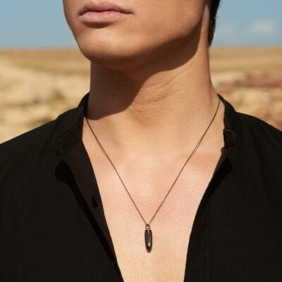 Pendentif Akillis sur chaîne Bang Bang en titane dlc noir pavé de diamants noirs