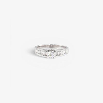 Bague or blanc & diamants