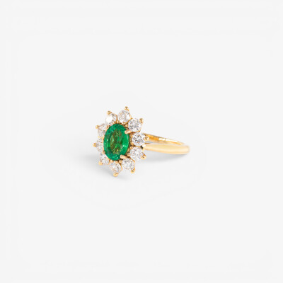 Bague Pompadour or jaune, émeraude & diamants
