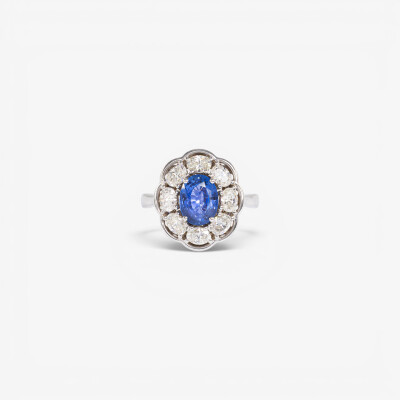 Bague Pompadour or blanc, saphir & diamants