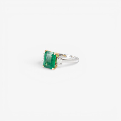 Bague Holly or blanc, émeraude & diamants