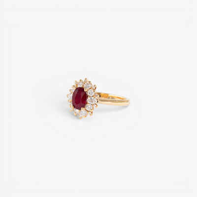 Bague Pompadour or jaune, rubis & diamants