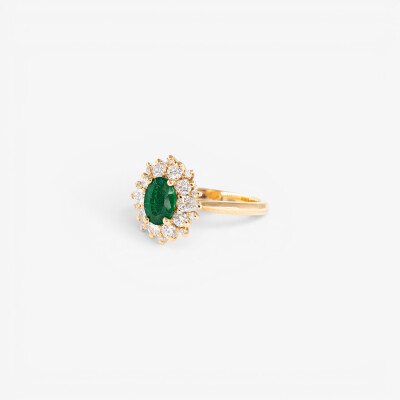 Bague Pompadour or jaune, émeraude & diamants