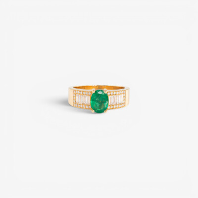 Bague 1930 or jaune, émeraude & diamants