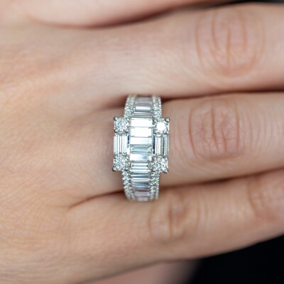 Bague Tour Eiffel or blanc & diamants