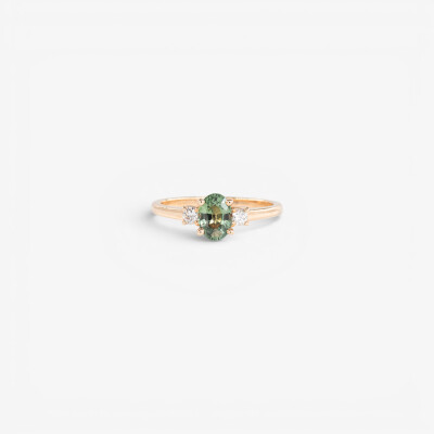 Bague Mademoiselle or rose, saphir vert & diamants