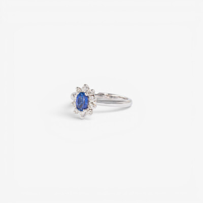 Bague Pompadour or blanc, saphir & diamants